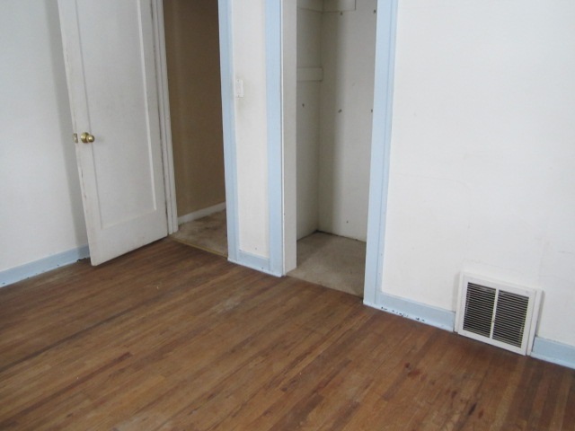 26543 Parkview Ave, Elkhart, IN 46514 photo 5