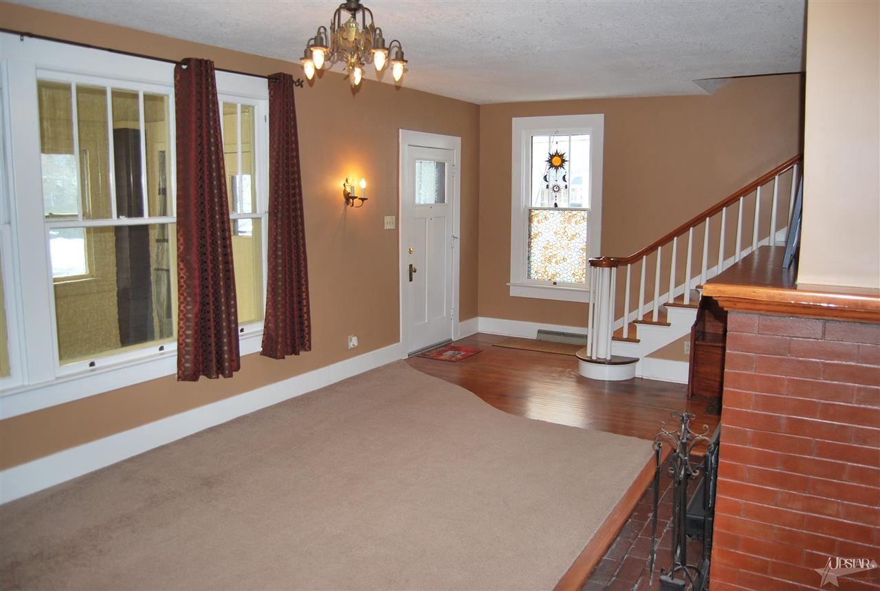 732 Kinnaird Ave, Fort Wayne, IN 46807 photo 4