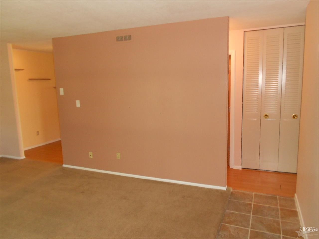 4827 Desoto Dr, Fort Wayne, IN 46815 photo 6
