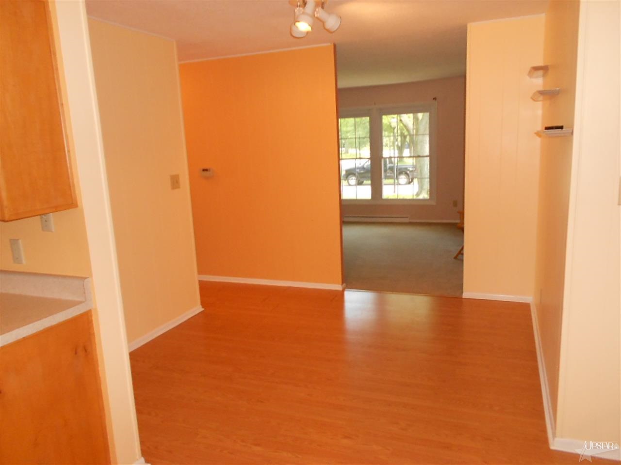 4827 Desoto Dr, Fort Wayne, IN 46815 photo 18