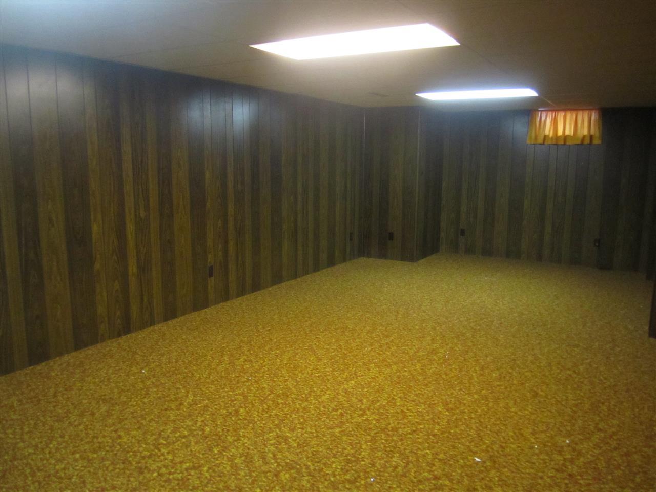 16361 Wild Cherry Dr, Granger, IN 46530 photo 5