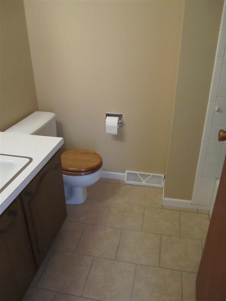 16361 Wild Cherry Dr, Granger, IN 46530 photo 6