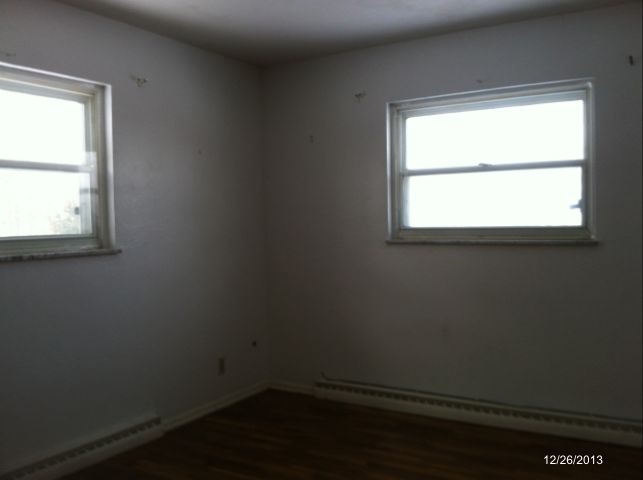 1146 Gary Ct, Elkhart, IN 46516 photo 9