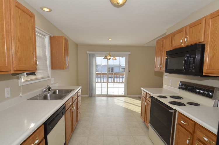 3444 Field Gate Dr, South Bend, IN 46628 photo 12