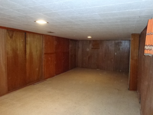 1142 Cherry Ln, West Lafayette, IN 47906 photo 2