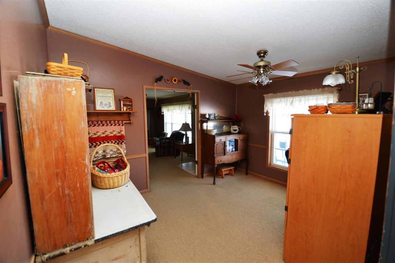 1287 Alhambra Ave, Frankfort, IN 46041 photo 5