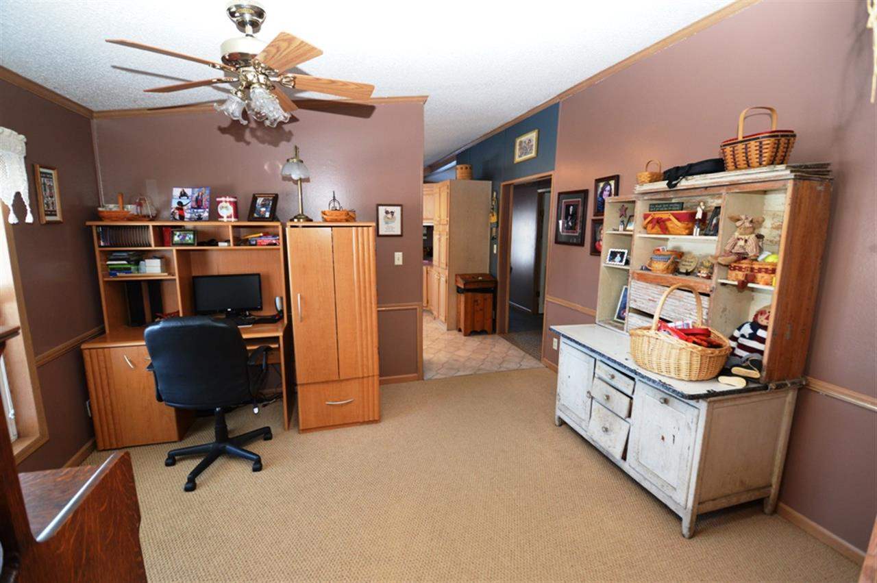 1287 Alhambra Ave, Frankfort, IN 46041 photo 4