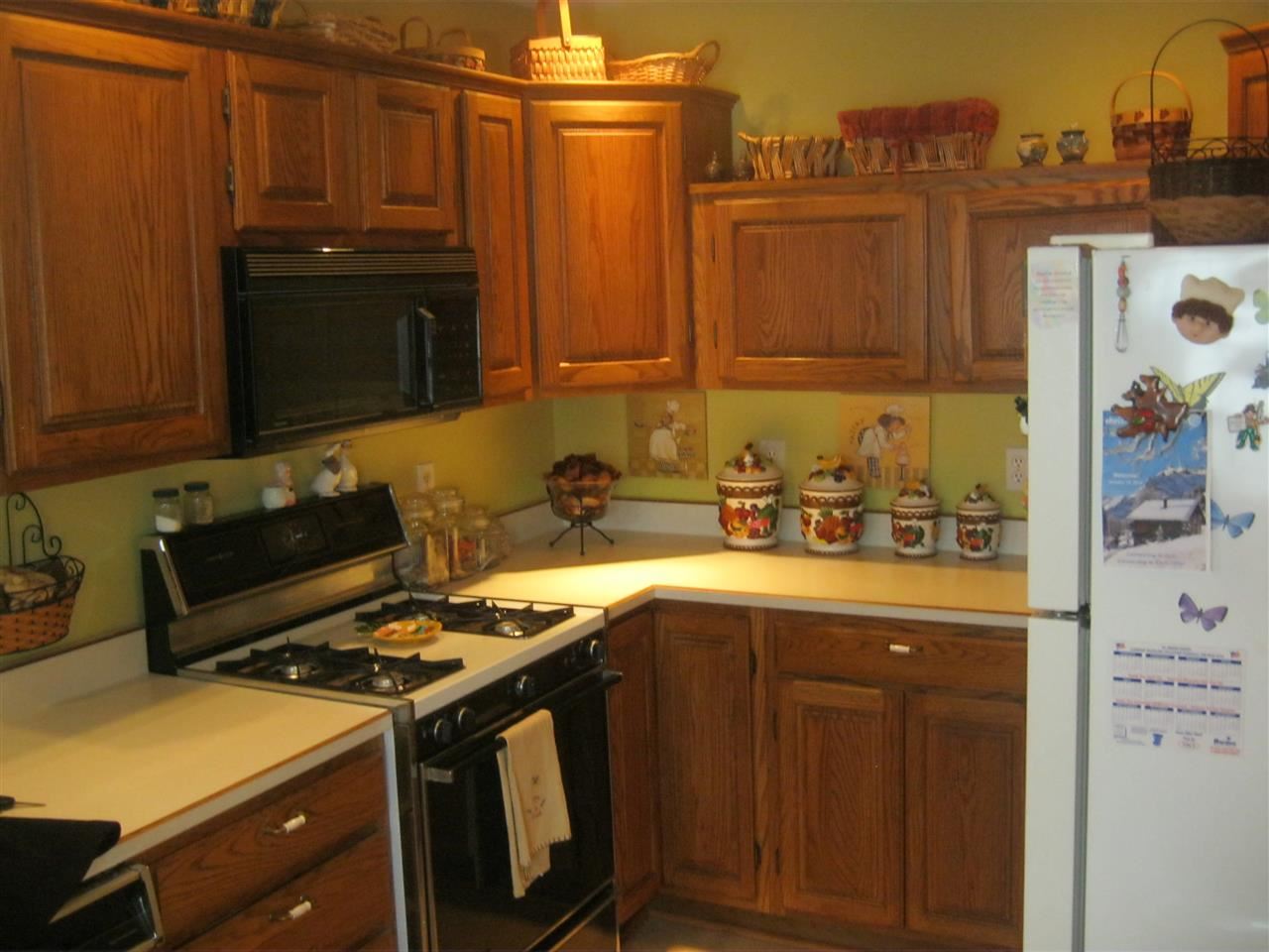 2741 Kettering Dr, South Bend, IN 46635 photo 9