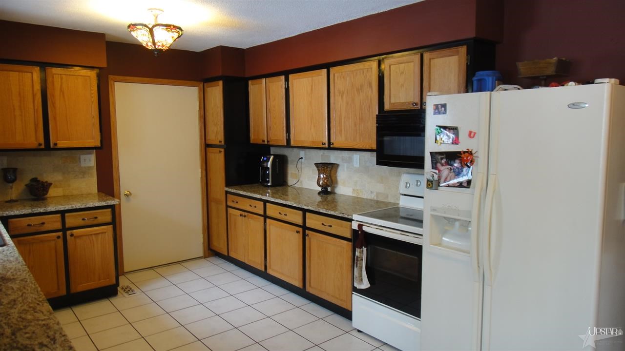 10680 S 400 W, Geneva, IN 46740 photo 5