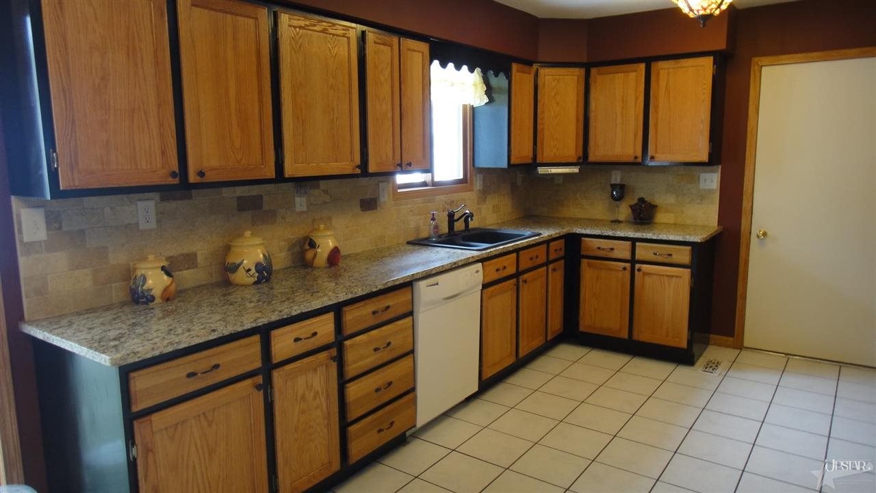 10680 S 400 W, Geneva, IN 46740 photo 6