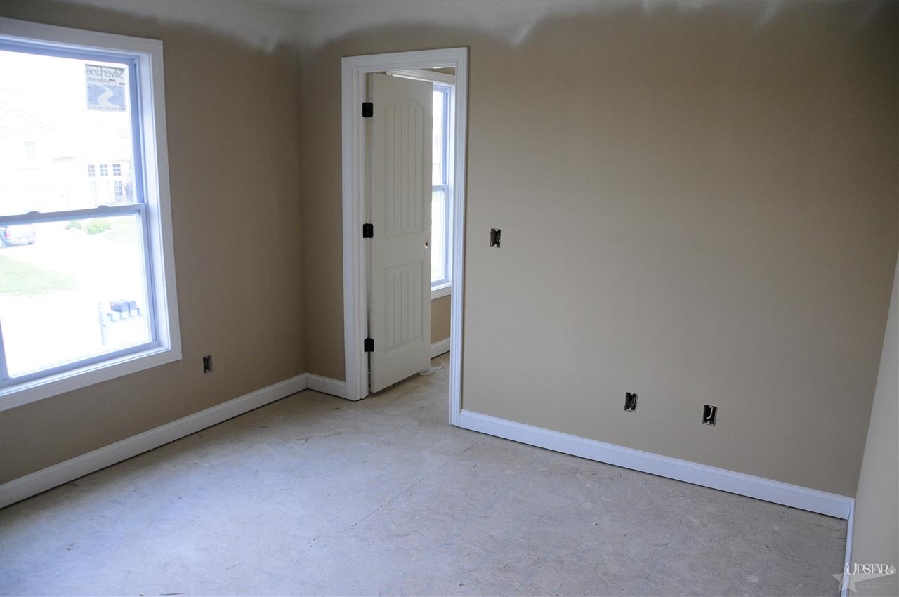 8602 Backwater Dr, Fort Wayne, IN 46818 photo 9