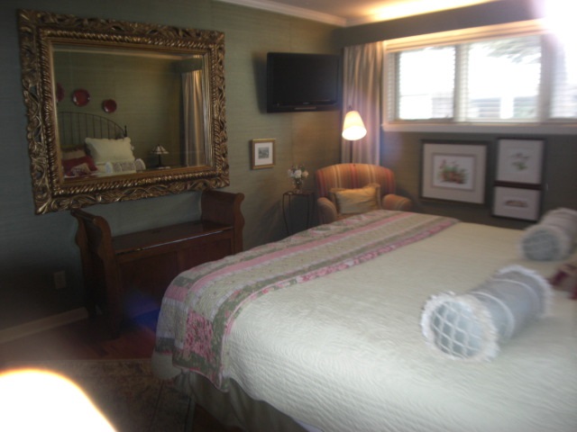 25948 N Shore Dr, Elkhart, IN 46514 photo 14
