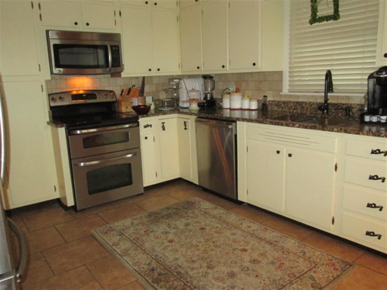 25948 N Shore Dr, Elkhart, IN 46514 photo 11