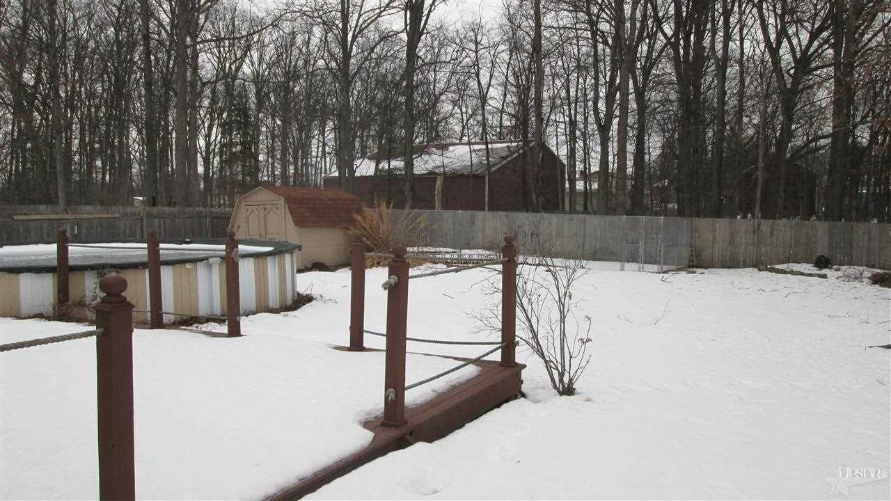 6214 Brandonwood Ln, Fort Wayne, IN 46835 photo 3