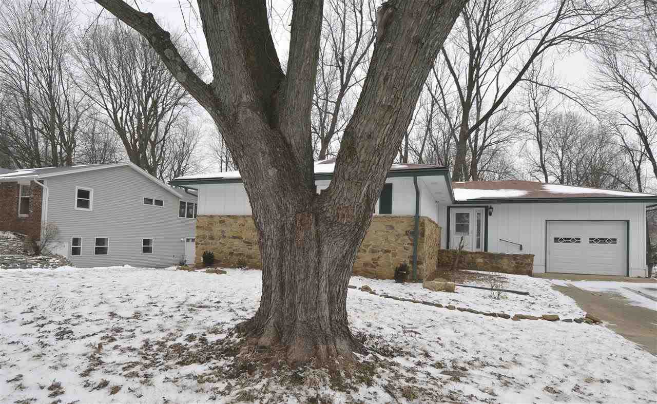 1515 E Clairmont Pl, Bloomington, IN 47401 photo 2