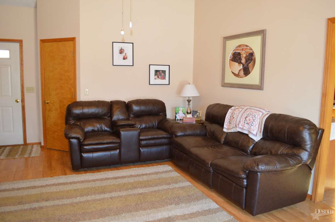 5307 Warbler Dr, Fort Wayne, IN 46818 photo 9