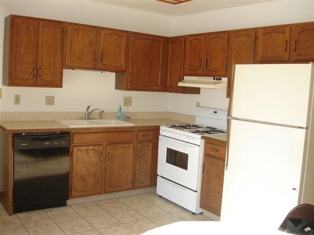 23916 Mira Ct, Elkhart, IN 46516 photo 8