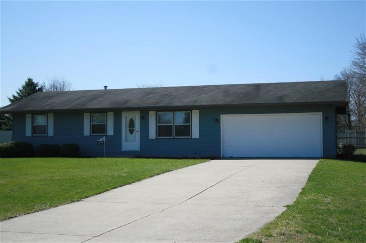 23916 Mira Ct, Elkhart, IN 46516 photo 2