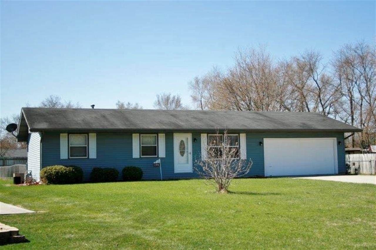 23916 Mira Ct, Elkhart, IN 46516 photo 1