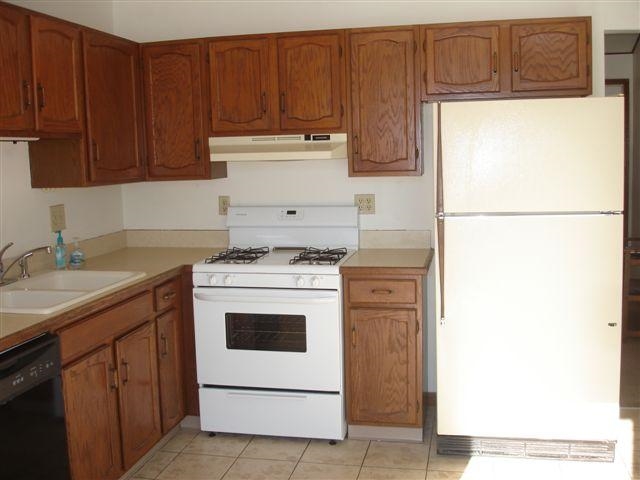 23916 Mira Ct, Elkhart, IN 46516 photo 12