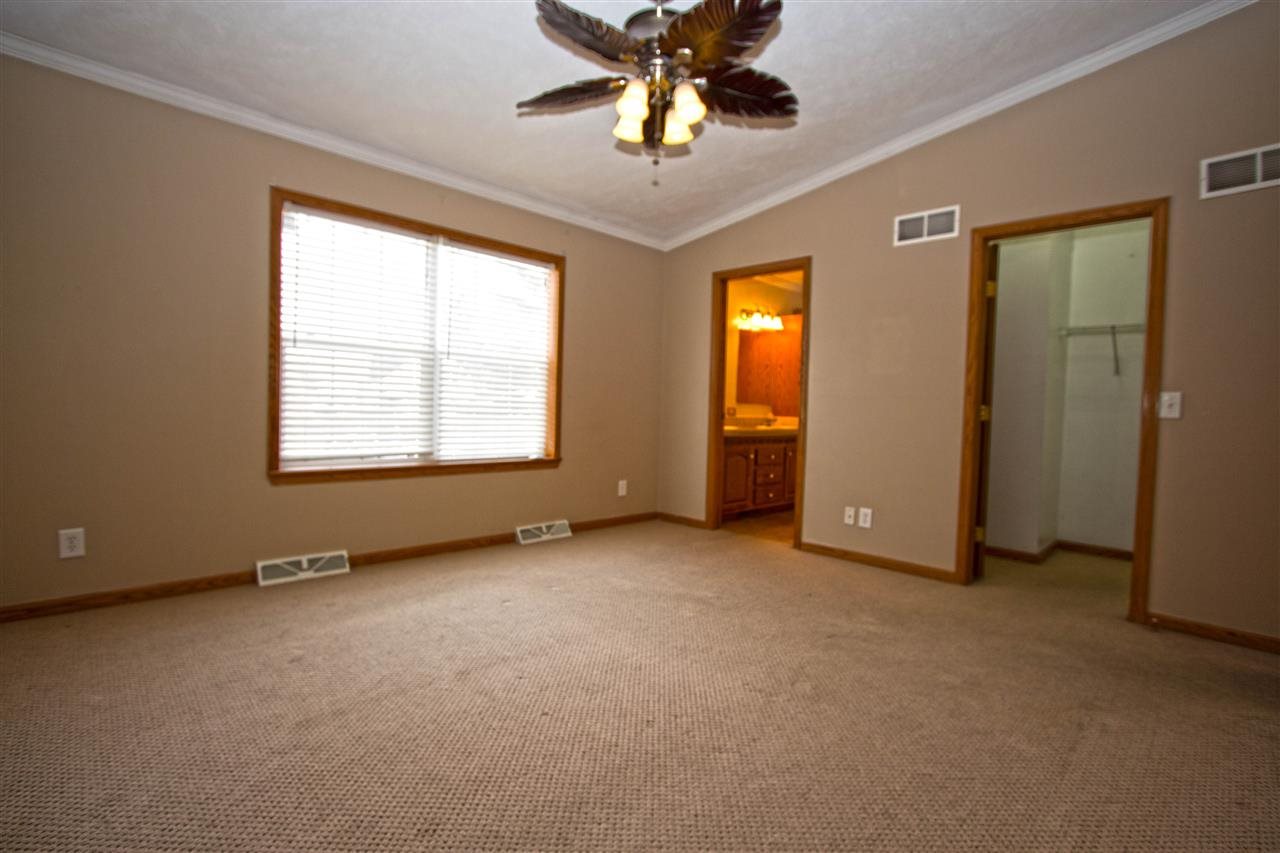 2515 Wildflower Cv, Mishawaka, IN 46545 photo 9