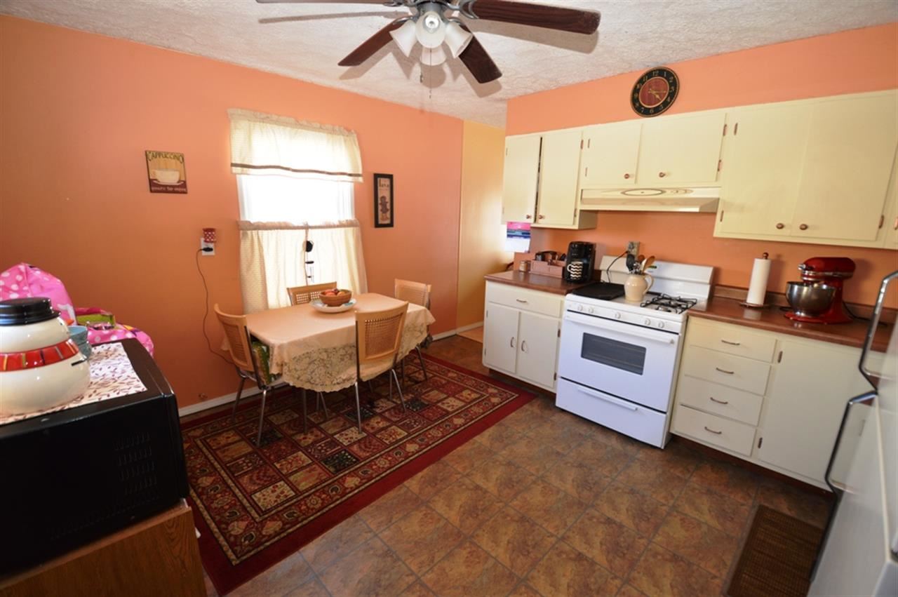450 Center Dr, Frankfort, IN 46041 photo 4