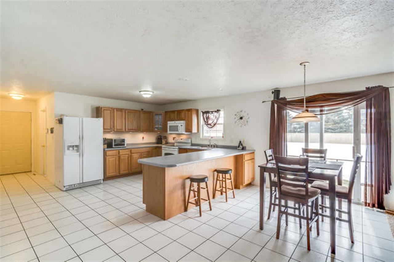 10762 Washtenaw Dr, Osceola, IN 46561 photo 6
