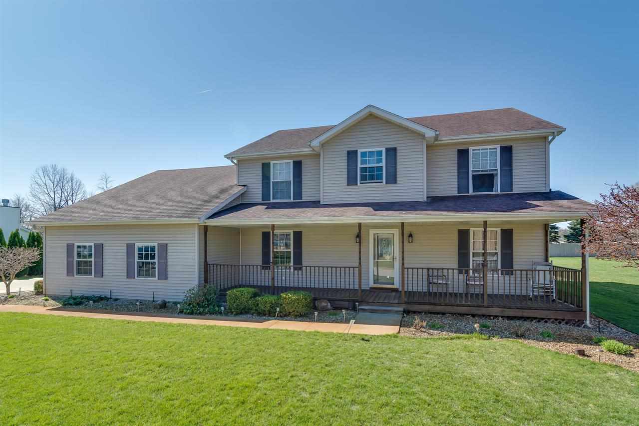 10762 Washtenaw Dr, Osceola, IN 46561 photo 1