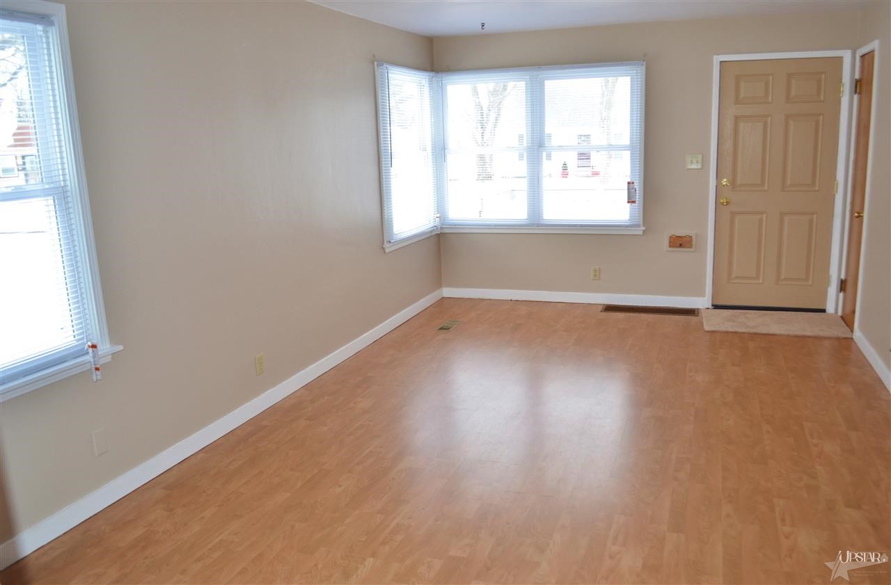 1635 Melrose Ave, Fort Wayne, IN 46808 photo 2