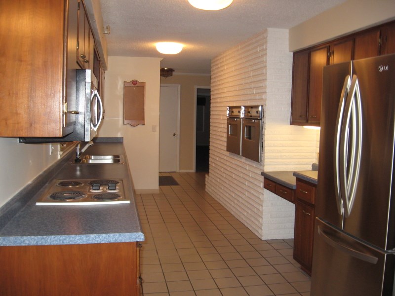 701 Wakefield Cir, Kendallville, IN 46755 photo 15