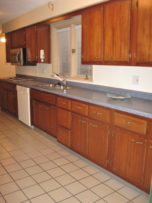 701 Wakefield Cir, Kendallville, IN 46755 photo 12