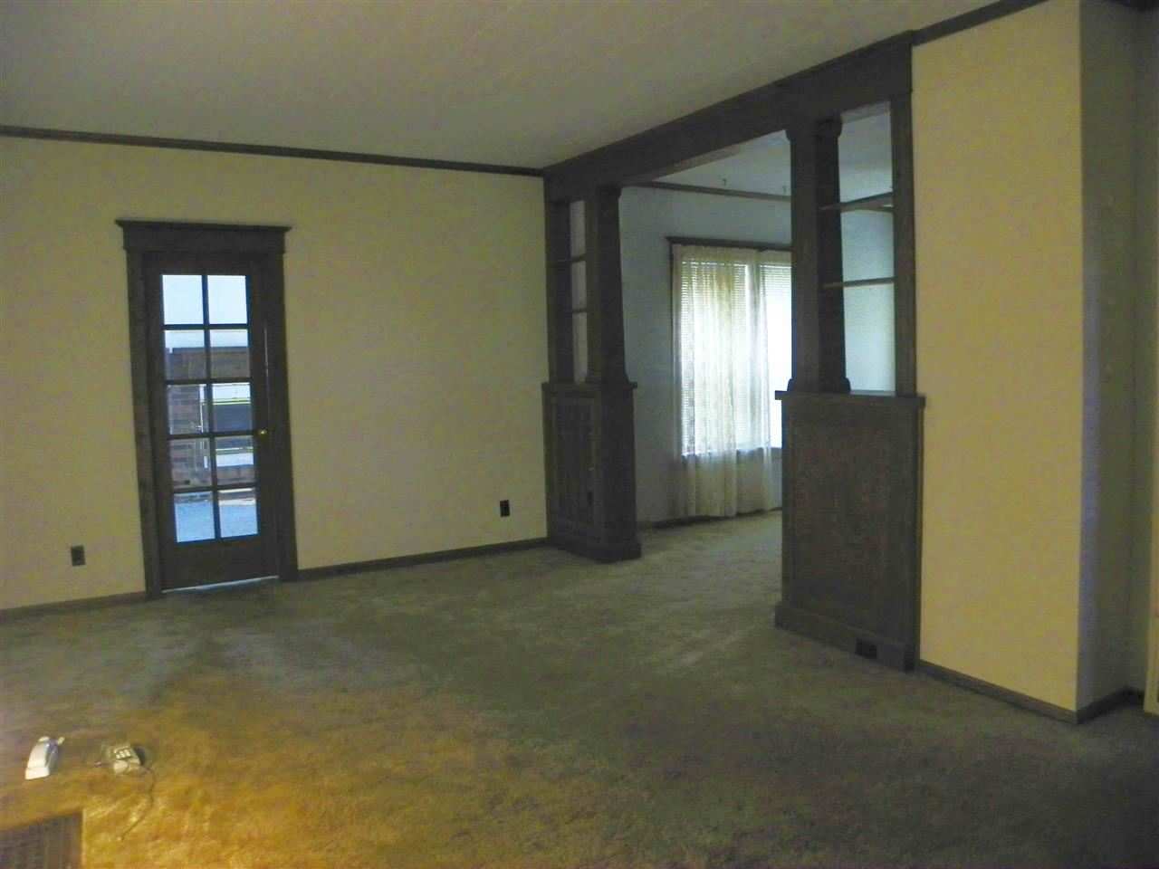 2201 Morton Ave, Elkhart, IN 46517 photo 2