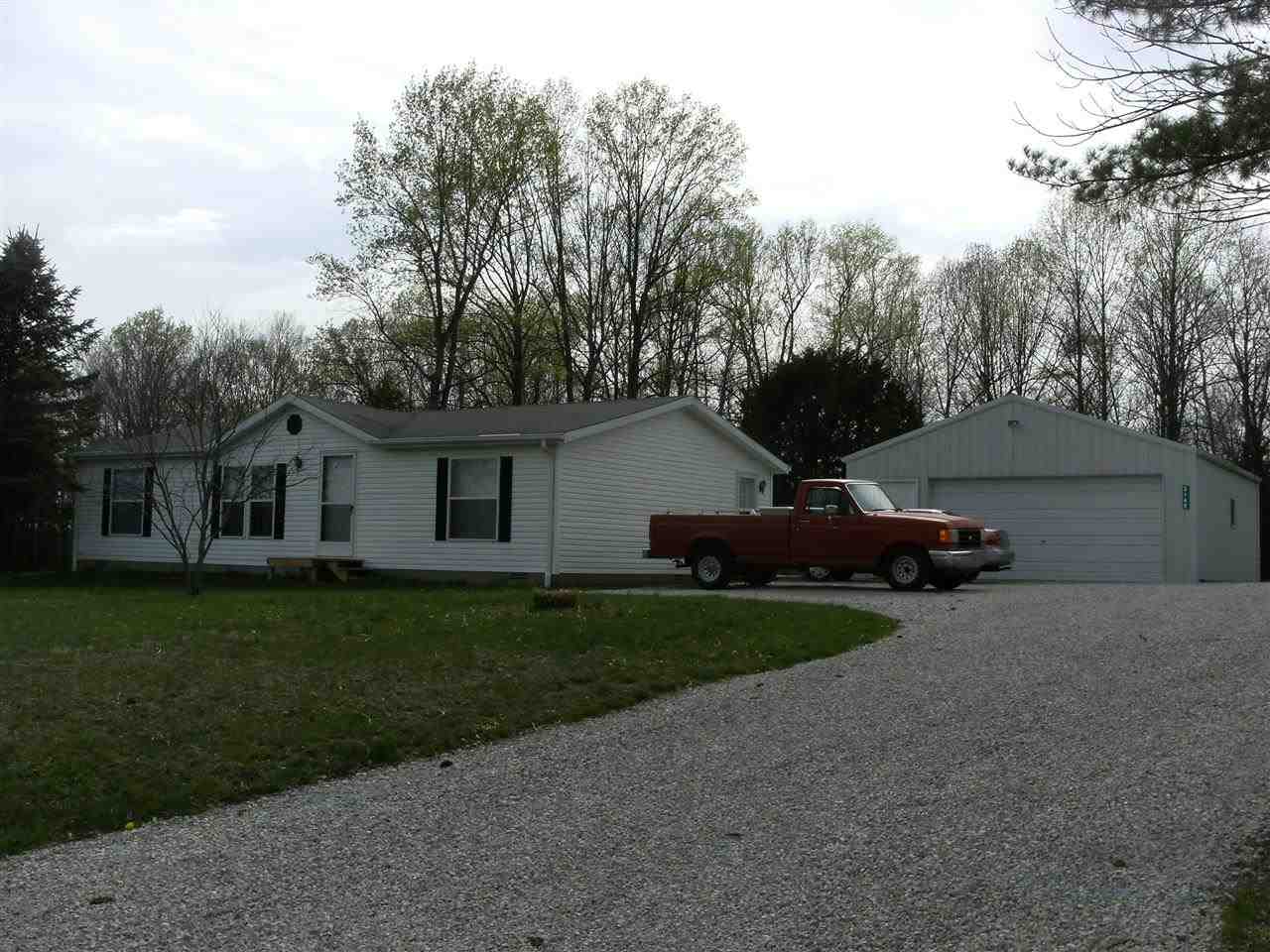 3140 W That Rd, Bloomington, IN 47403 photo 1