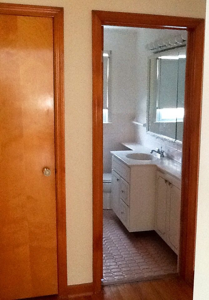 709 W 10th St, Mishawaka, IN 46544 photo 14