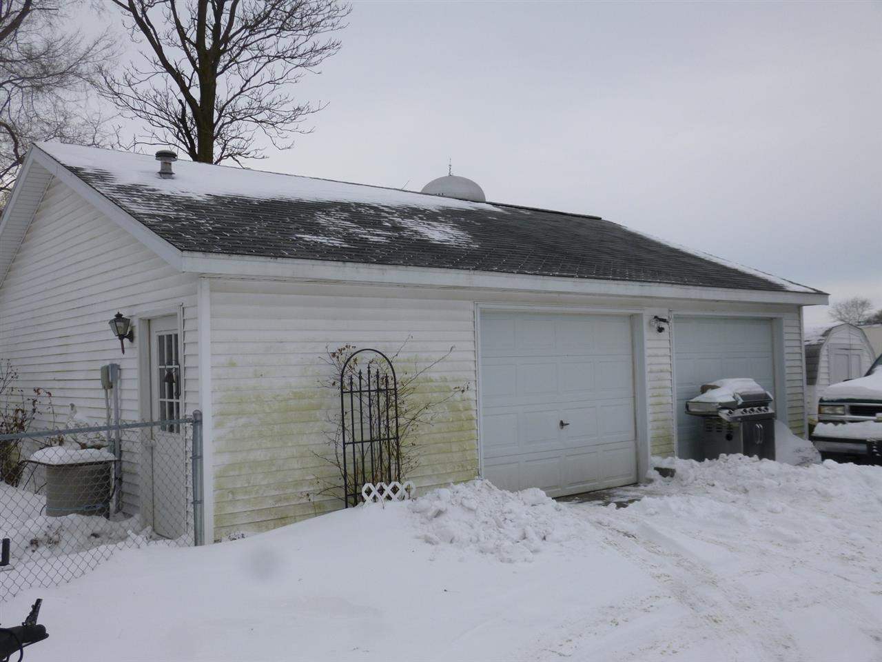 404 Washington St, Walkerton, IN 46574 photo 16
