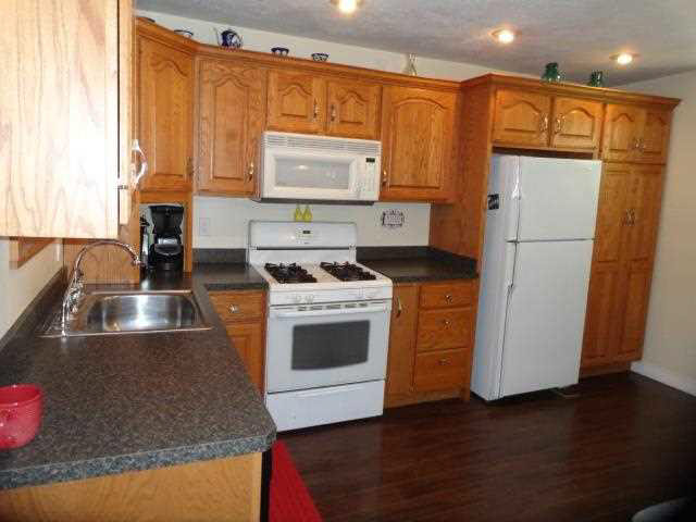 611 S 3rd St, Goshen, IN 46526 photo 11