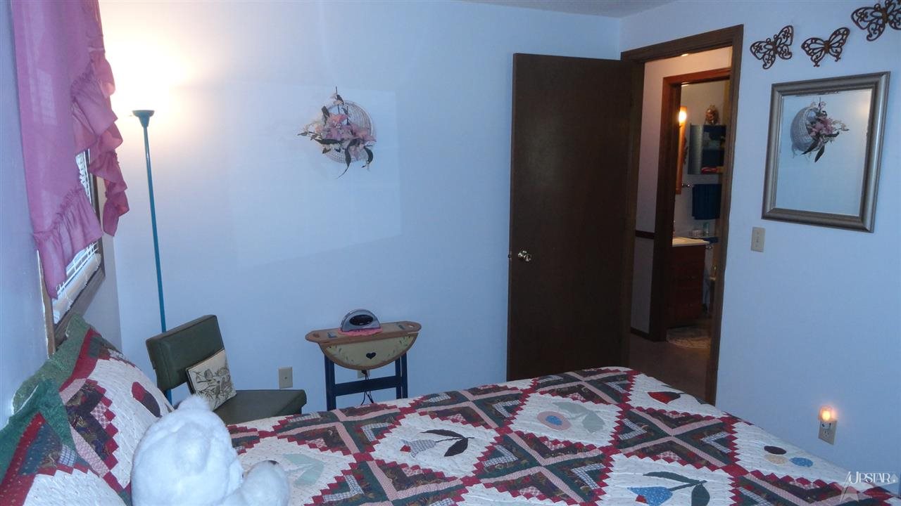 6142 Neighbor Dr, Fort Wayne, IN 46835 photo 16