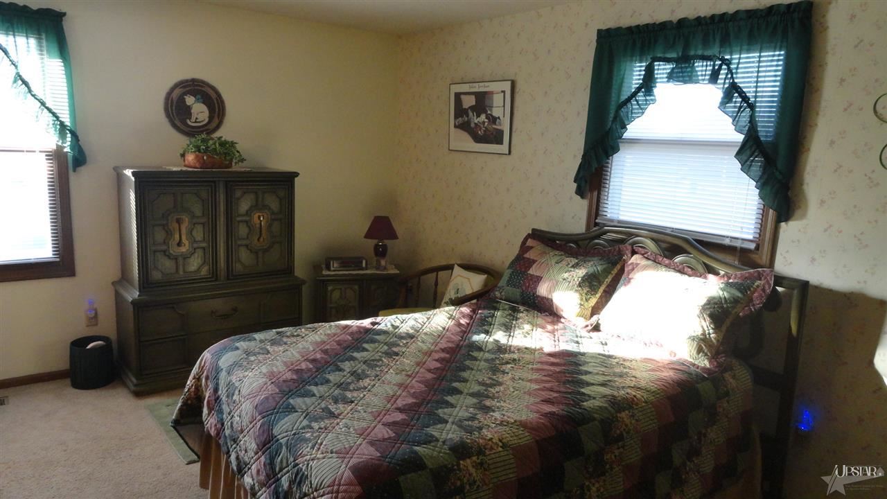 6142 Neighbor Dr, Fort Wayne, IN 46835 photo 18