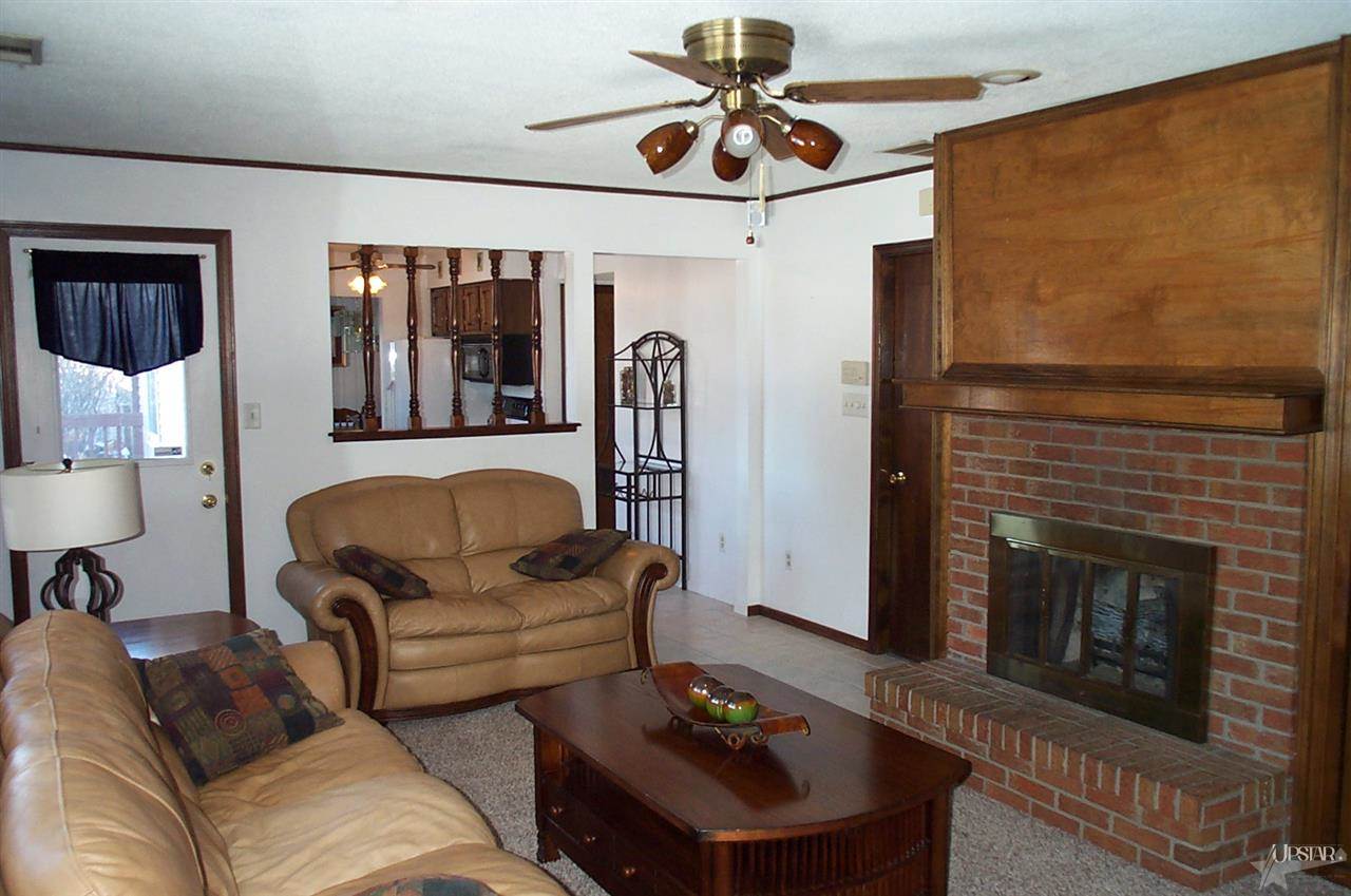 6305 Tanbark Trl, Fort Wayne, IN 46835 photo 5