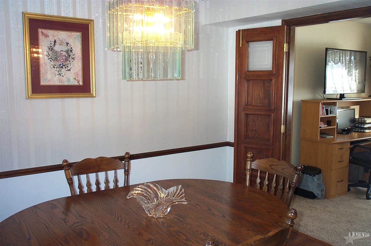 6305 Tanbark Trl, Fort Wayne, IN 46835 photo 10