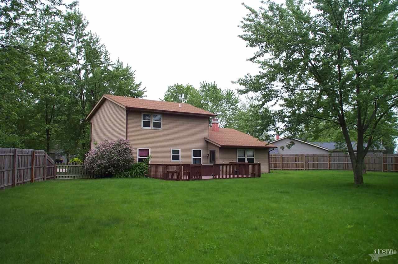 6305 Tanbark Trl, Fort Wayne, IN 46835 photo 4