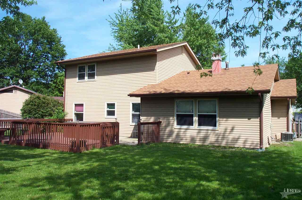 6305 Tanbark Trl, Fort Wayne, IN 46835 photo 2