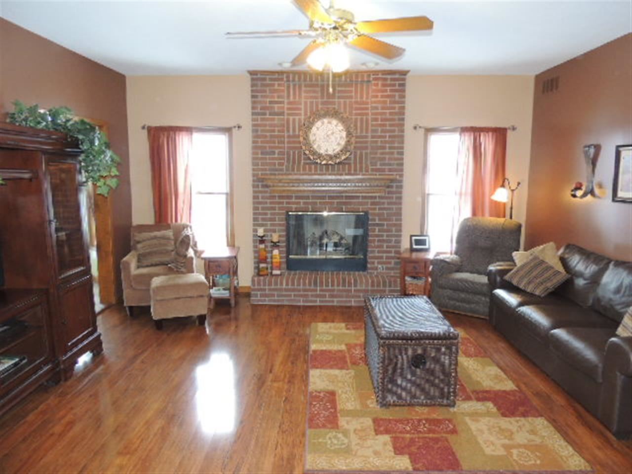 1 Freeman Dr, Rossville, IN 46065 photo 4