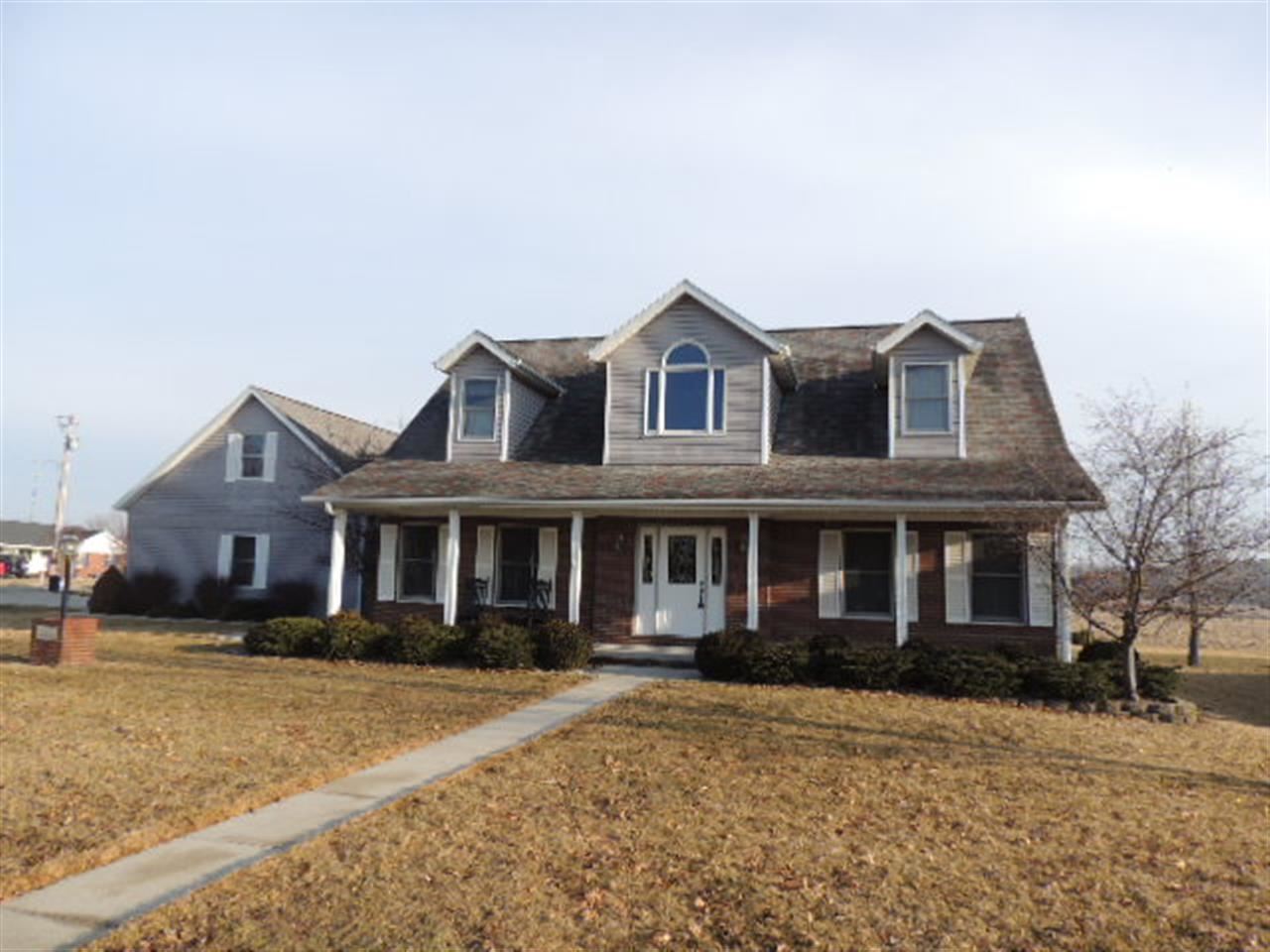 1 Freeman Dr, Rossville, IN 46065 photo 1