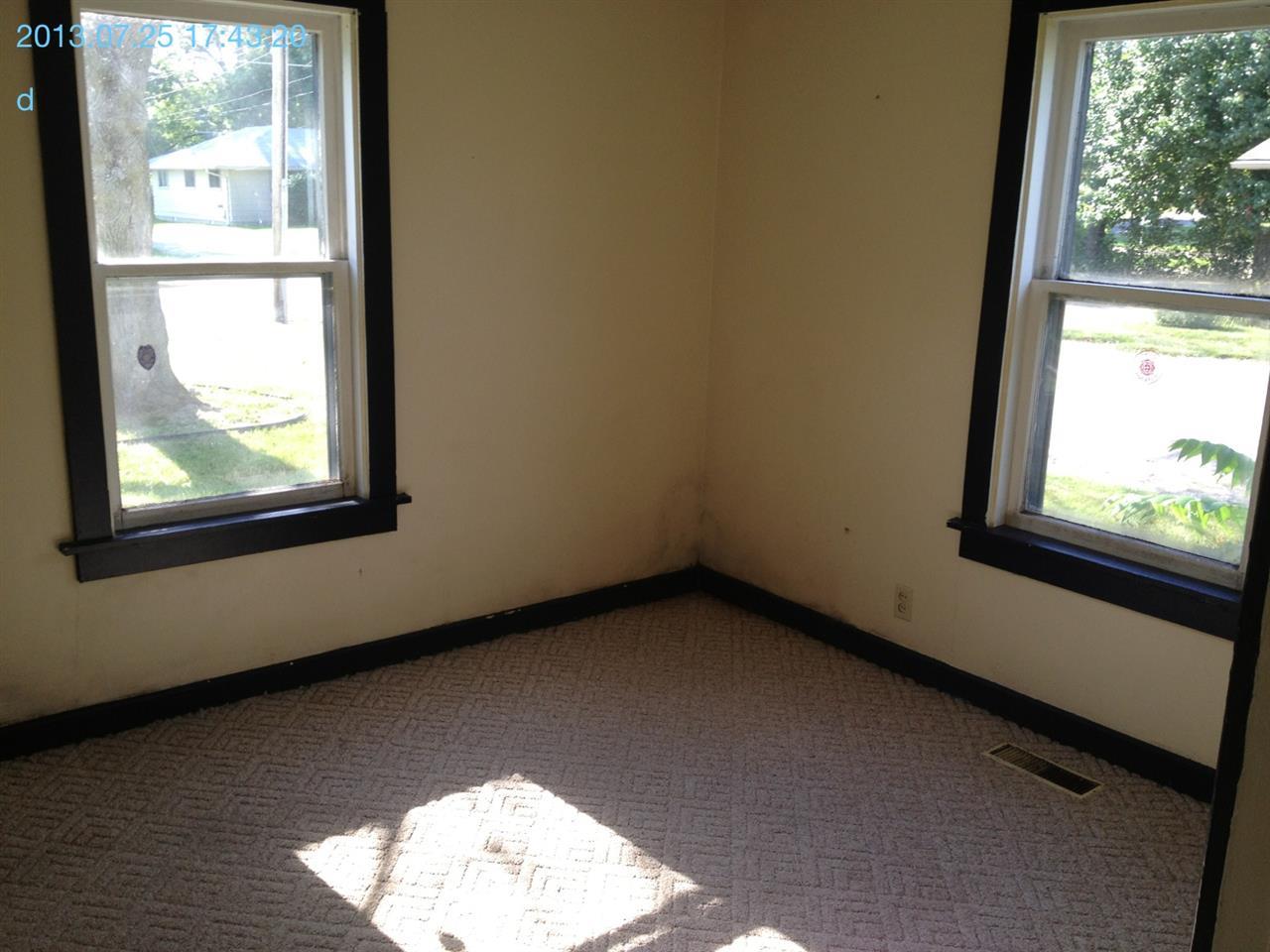 1003 Delphi Ave, Frankfort, IN 46041 photo 8