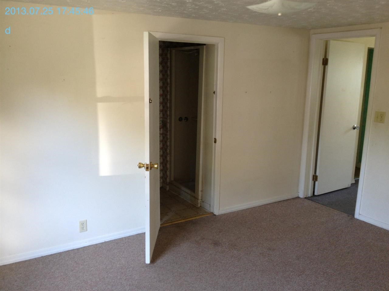 1003 Delphi Ave, Frankfort, IN 46041 photo 4