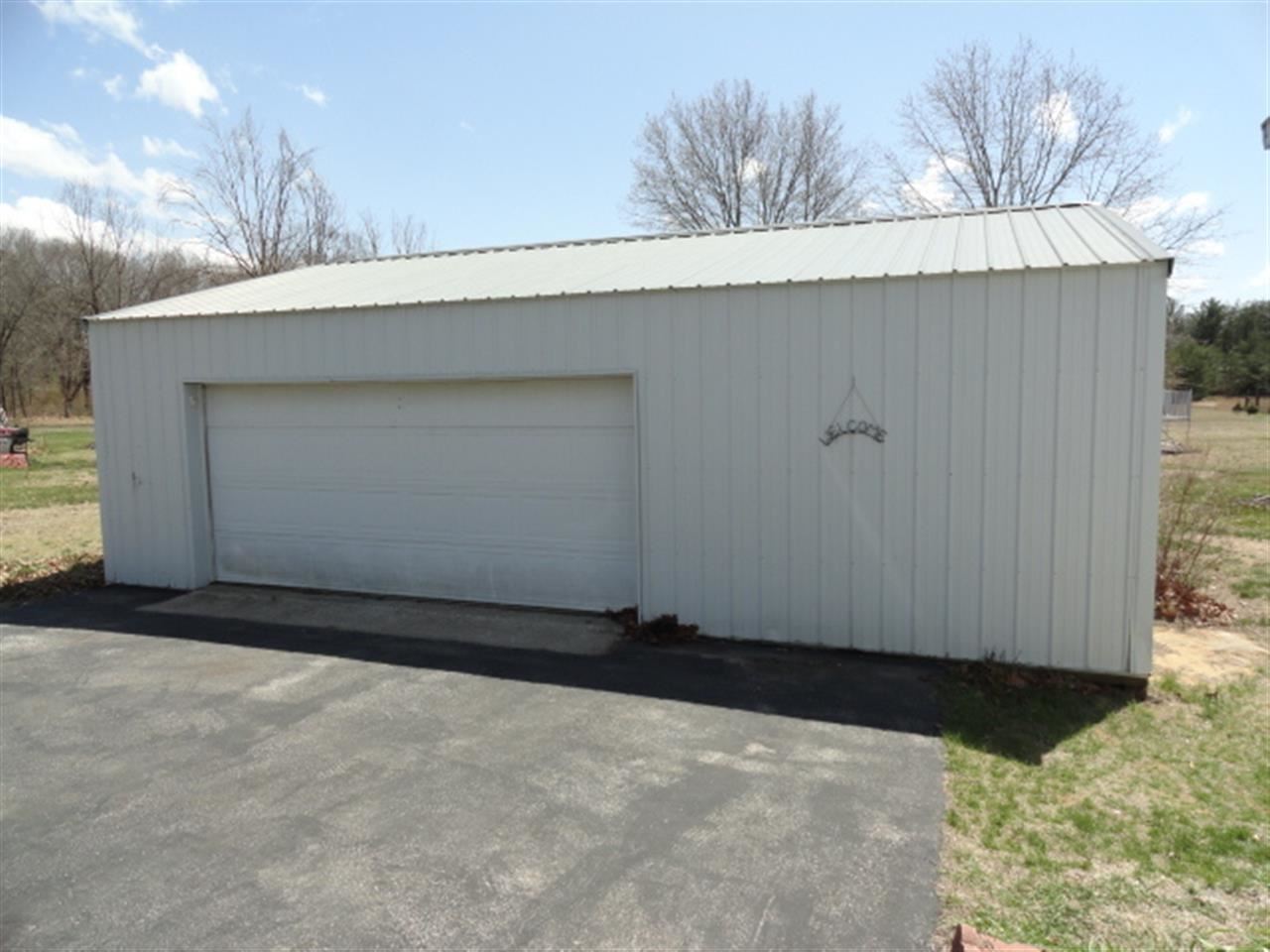 927 E 950 N, Wheatfield, IN 46392 photo 27
