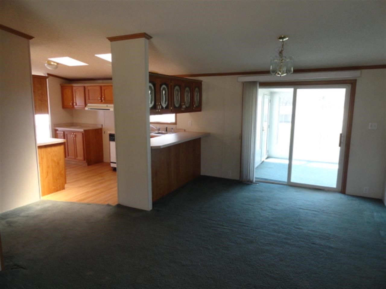 927 E 950 N, Wheatfield, IN 46392 photo 8