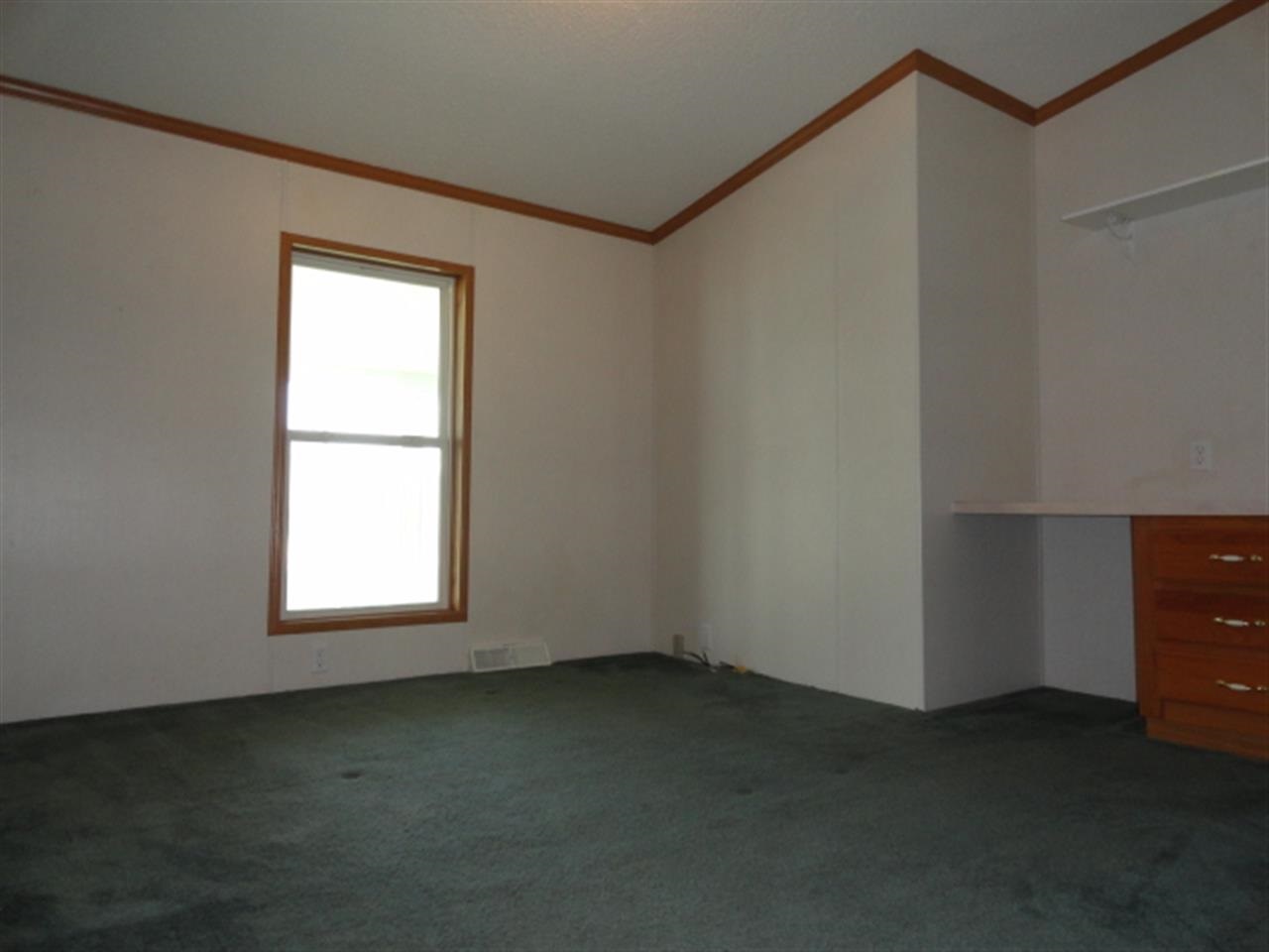 927 E 950 N, Wheatfield, IN 46392 photo 15