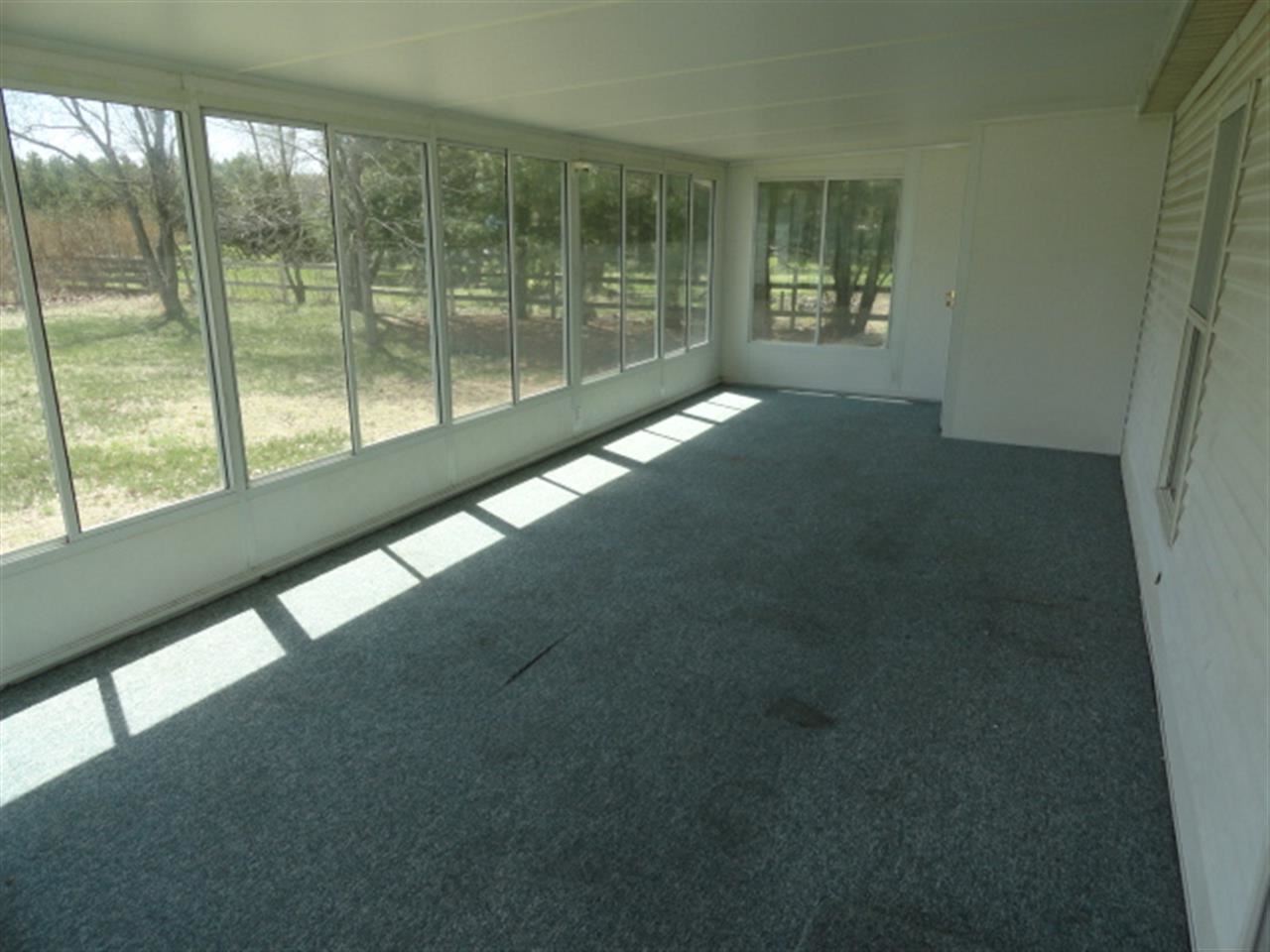 927 E 950 N, Wheatfield, IN 46392 photo 16